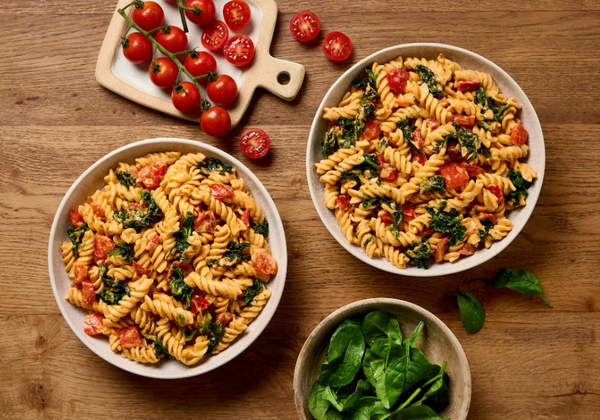 CH: Protein Pasta mit Frischkäsesoße (XL, 2 Portionen)