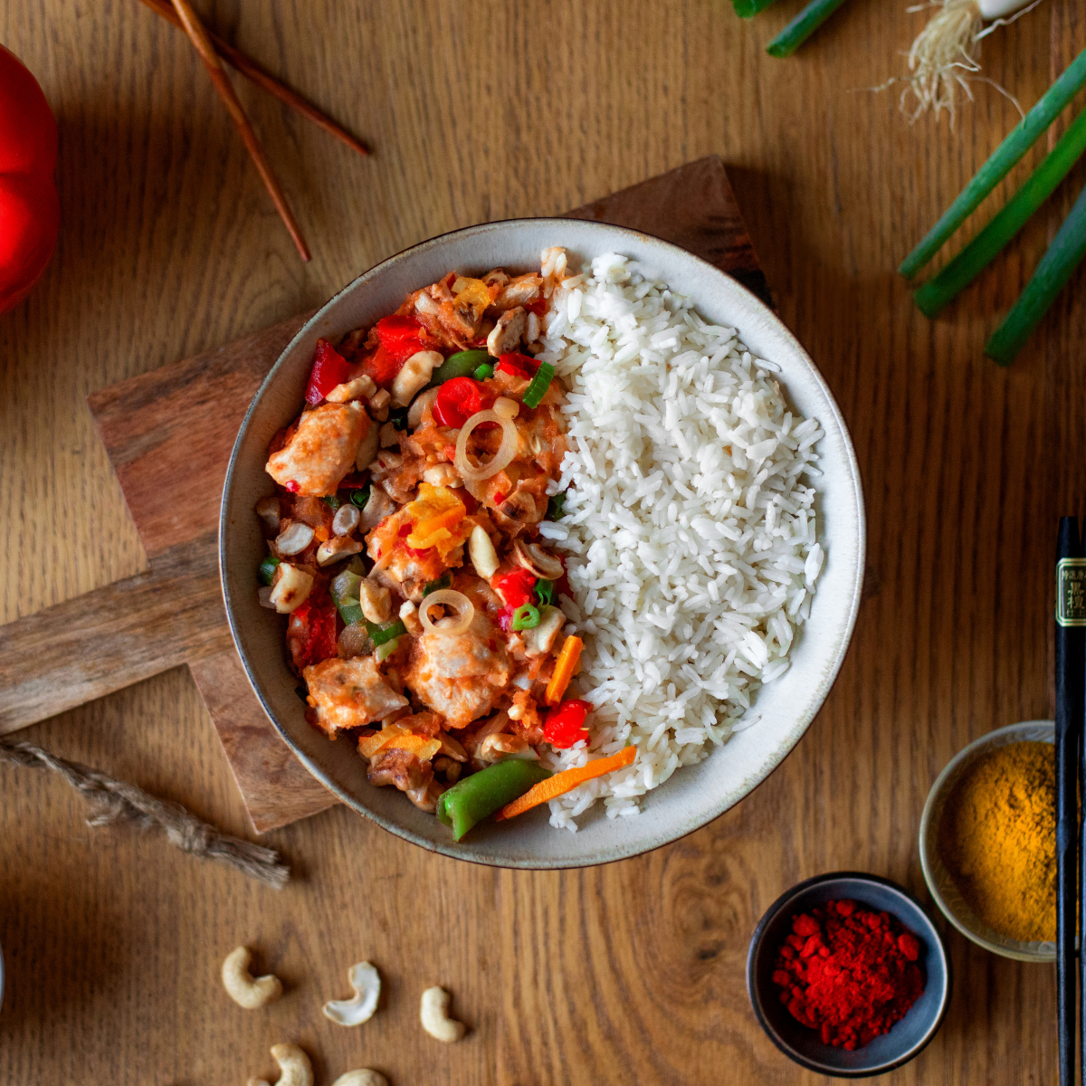 CH: Gai Pad Med Mamuang mit Reis