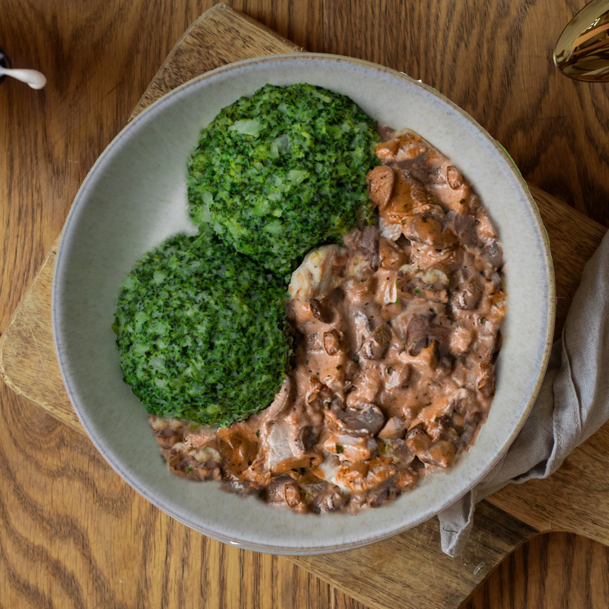 CH: Hähnchenbrust mit Pilzrahmsoße