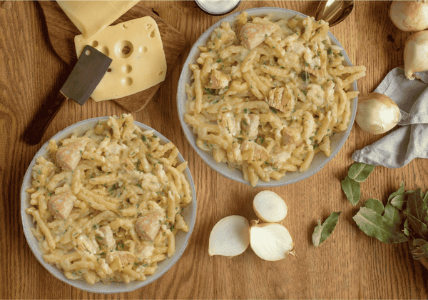 CH: Käsespätzle mit Hähnchen (XL, 2 Portionen)